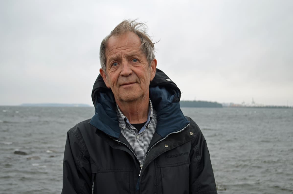 Risto Repo rannalla