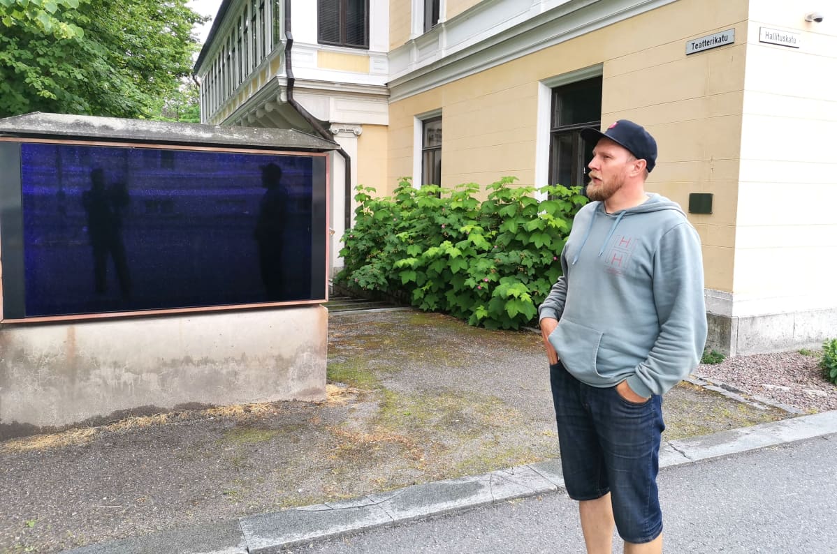 Näyttelijä Janne Turkki