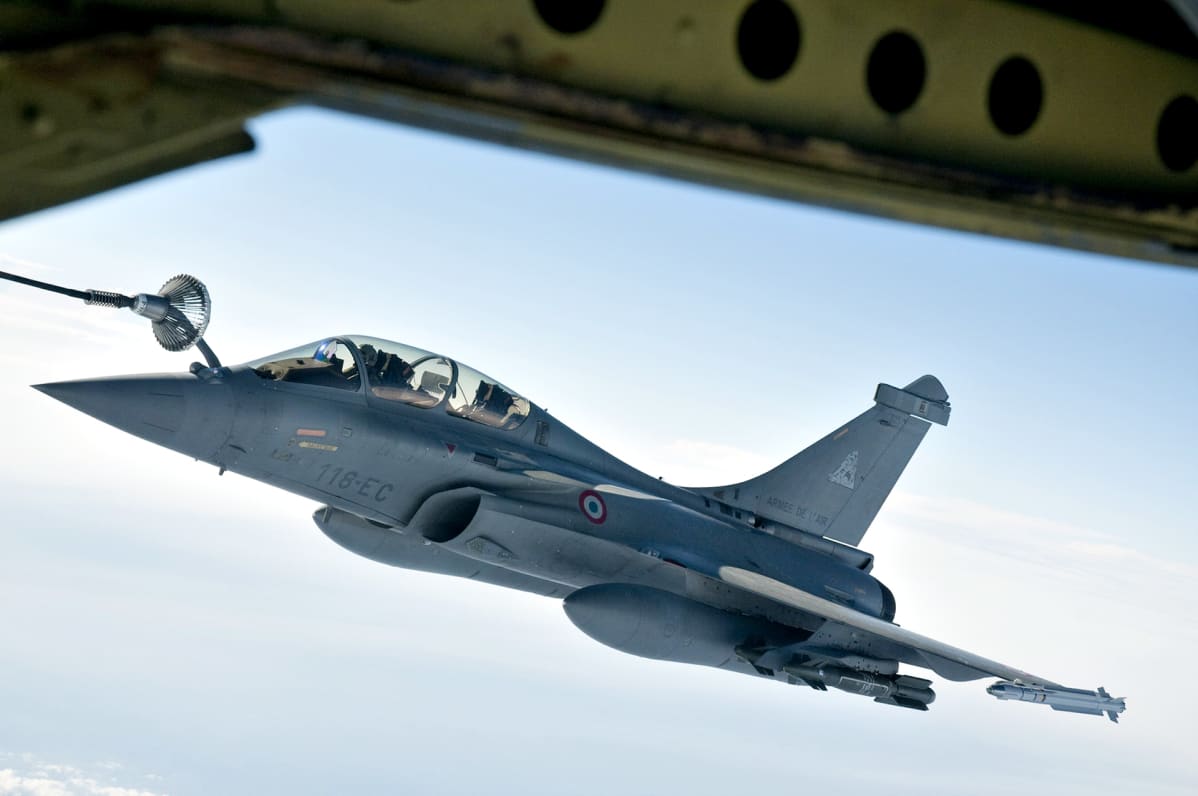 Ranskalainen hävittäjä rafale.