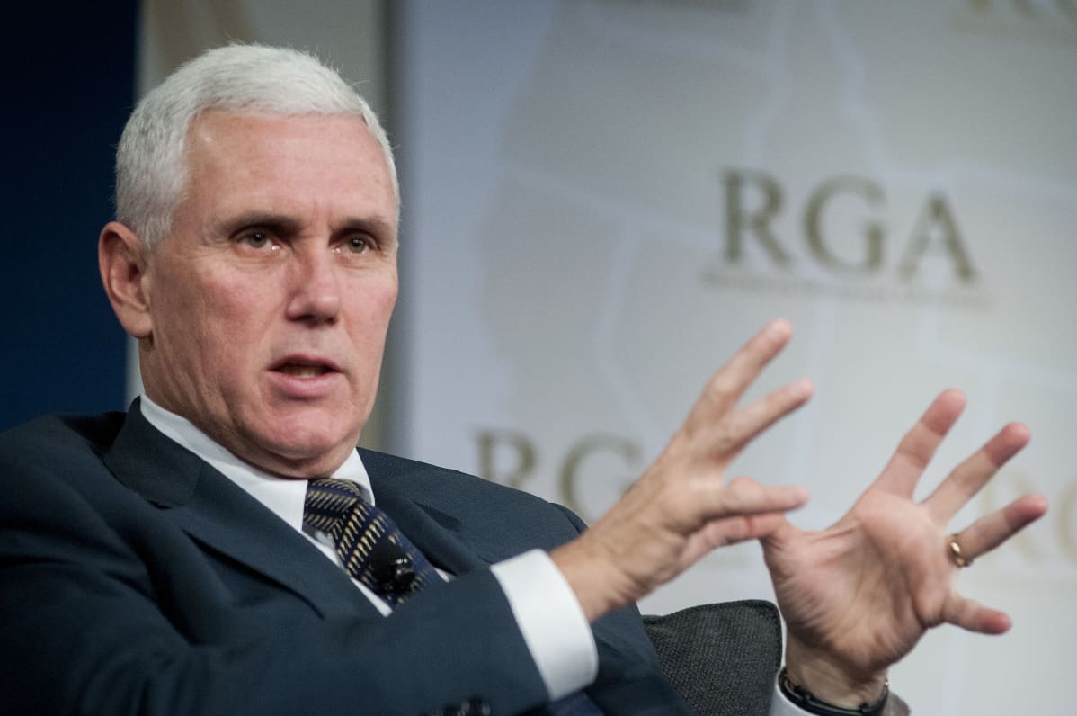 Indianan kuvernööri Mike Pence.