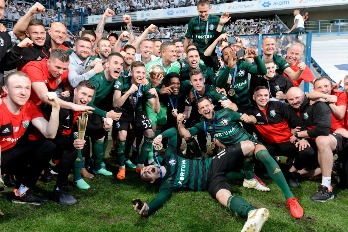 Legia Varsovan mestaruusjoukkue vuosimallia 2018.