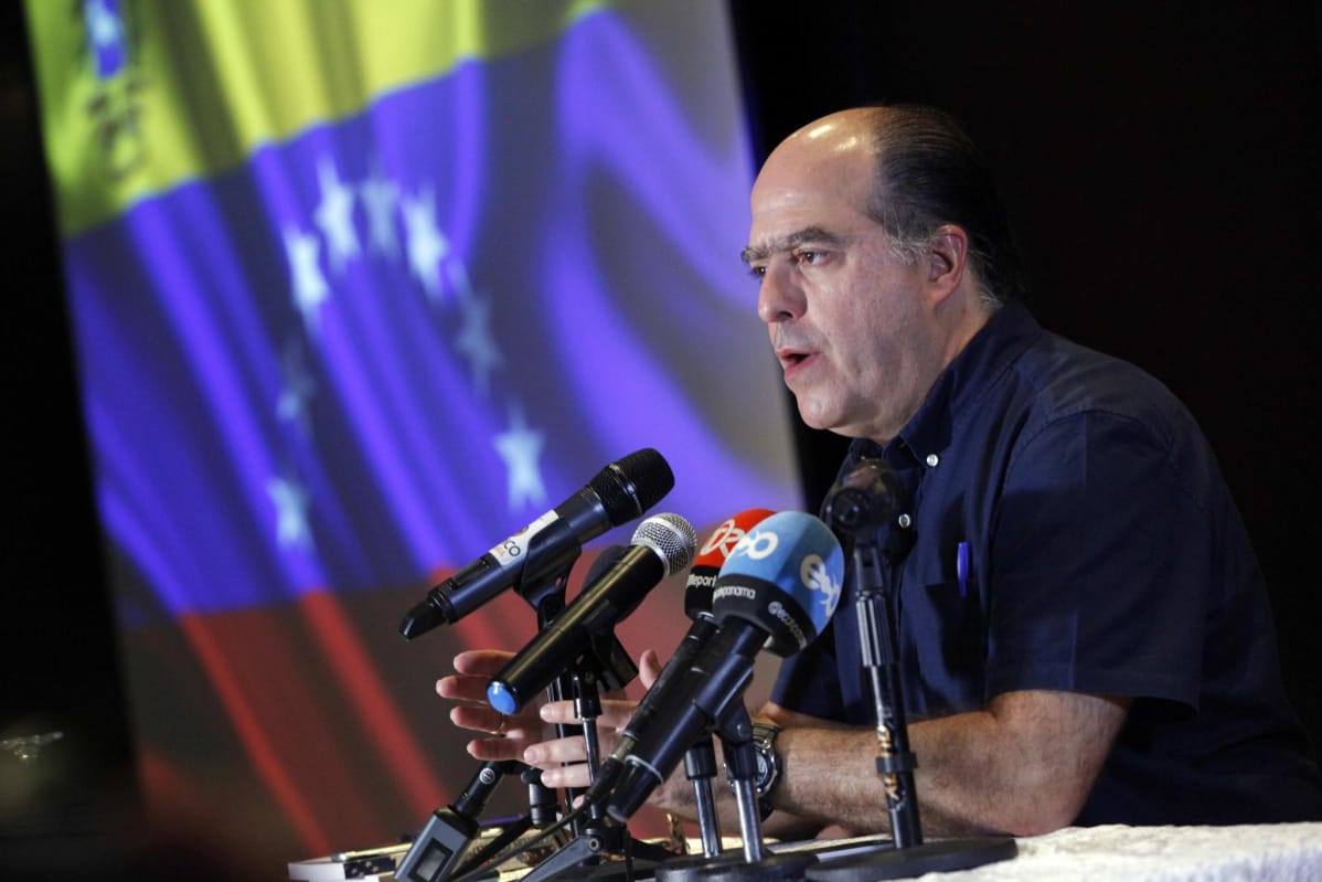 Julio Borges on Venezuelan näkyvimpiä oppositiopoliitikkoja.