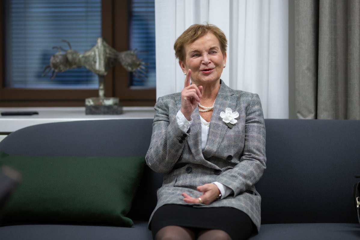 Hannele Pokka haluaisi Sotkamossa nykyisin toimivan Terrafamen ottavan vastuun vahinkojen korvaamisesta yksityisille.