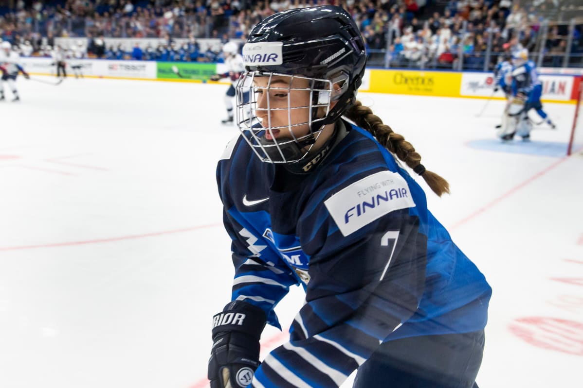 Nelli Laitinen.