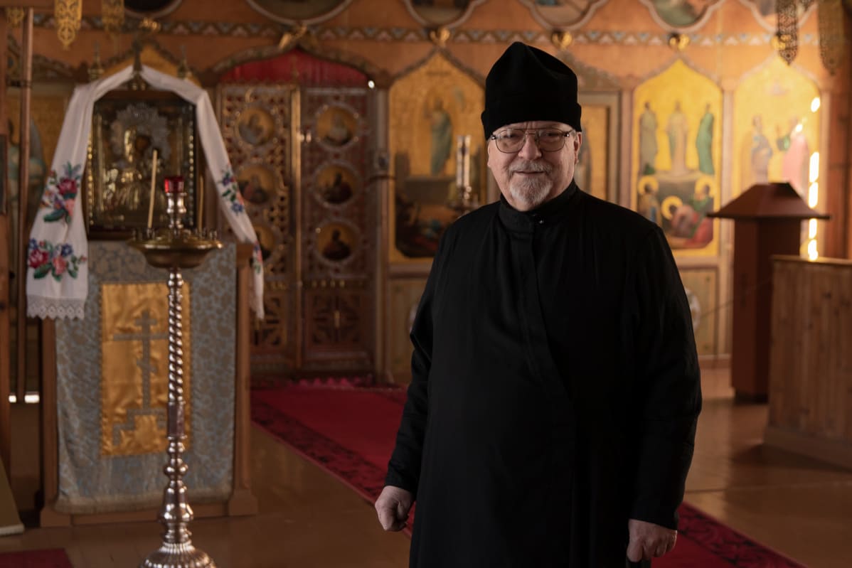 Isä Sergius Colliander Uuden Valamon vanhassa kirkossa