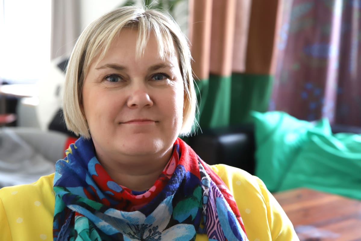 Helsingin Diakonissalaitoksen Vamos Turku -toimipisteen yksikönjohtaja Mia Oksa