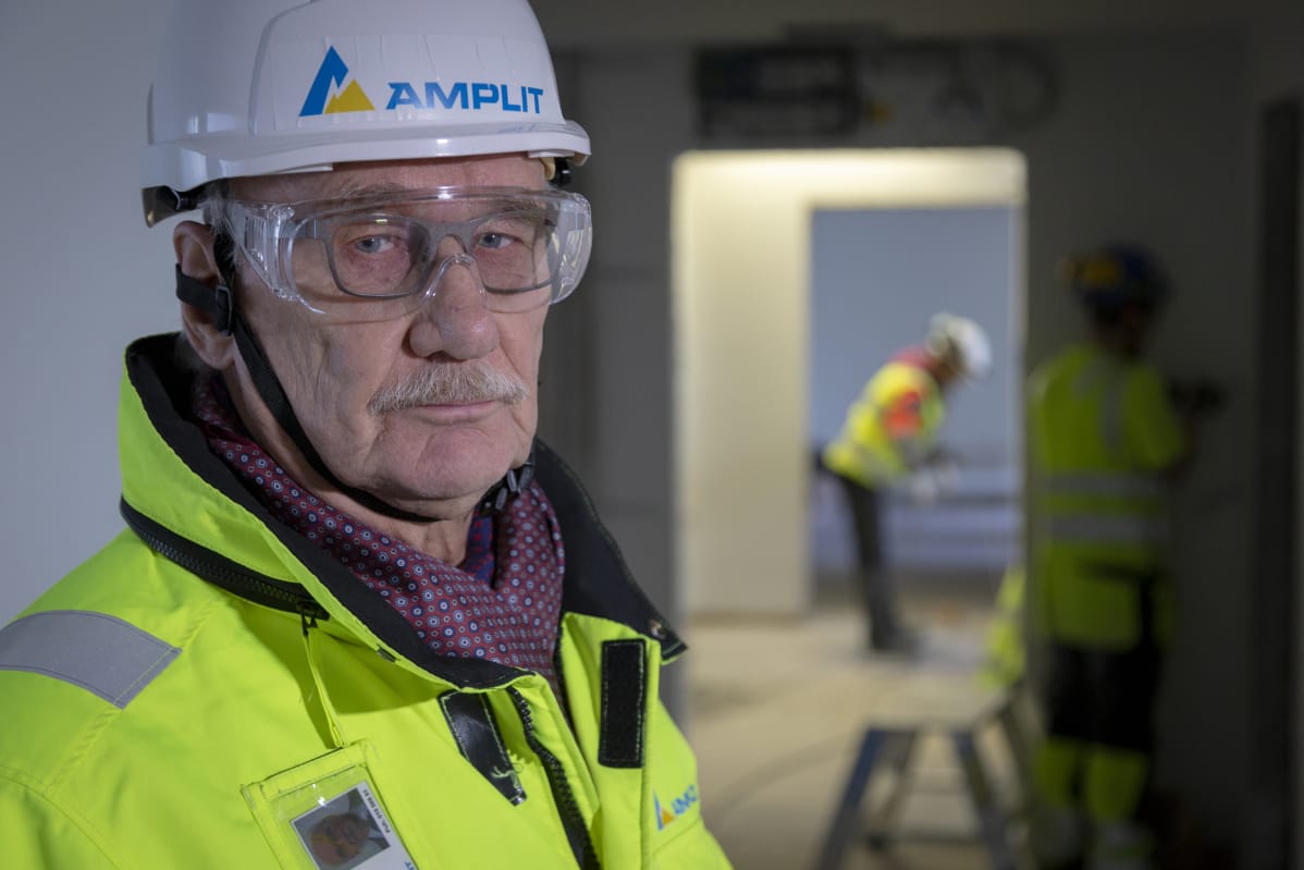 Guy Hellman, yrittäjäneuvos, hallituksen puheenjohtaja, Amplit oy