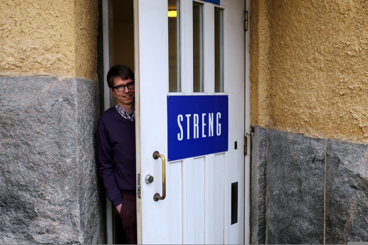 Joonia Streng pitää omaa asianajotoimistoa Helsingissä.