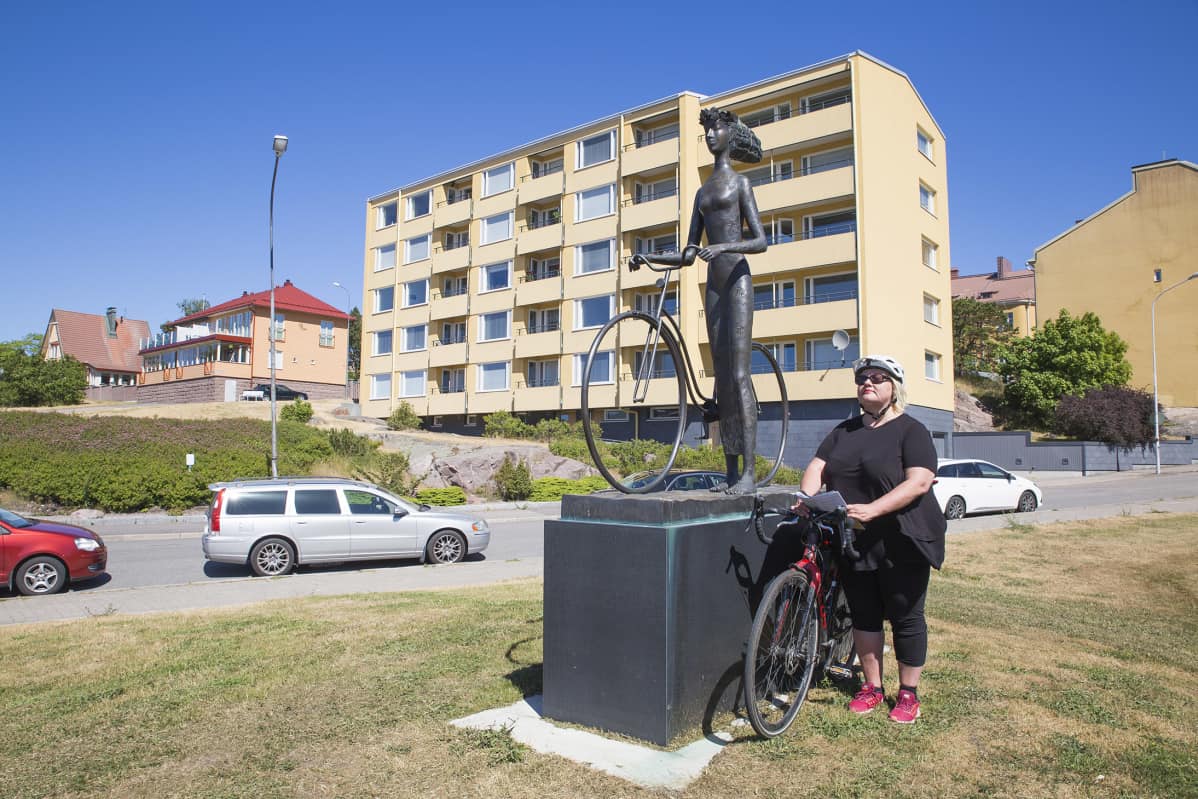 Patsas Hangossa.
