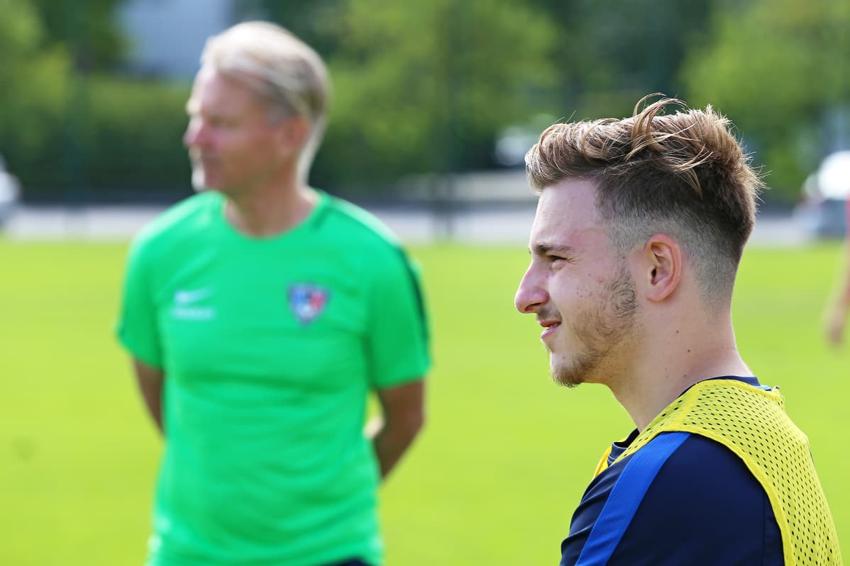Albion Ademi FC Interin harjoituksissa.