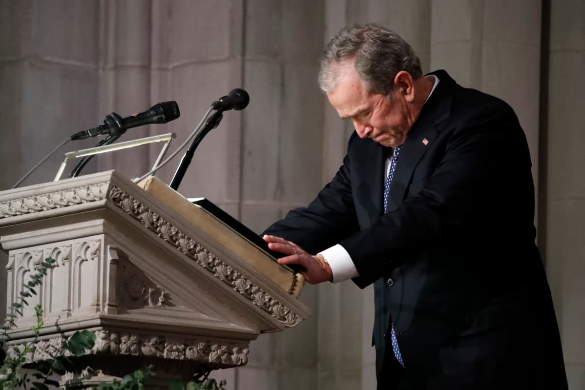 Presidentti George W. Bush joutui keräämään voimia tunteikkaan puheenvuoronsa aikana.