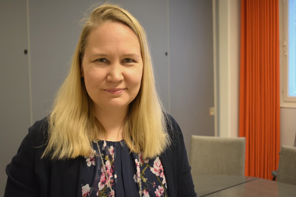 Tartuntataudeista vastaava lääkäri Jutta Peltoniemi.