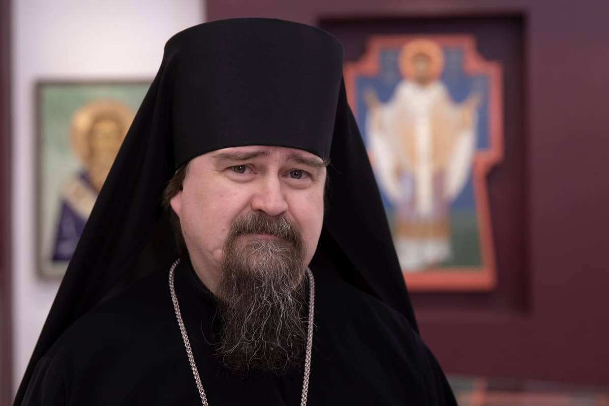 Arkkimadriitta Sergei, Uuden Valamon luostarin johtaja, pitää uusia pyhiä kunnioituksen osoituksena Suomen ortodoksiselle kirkolle ja koko Suomelle.