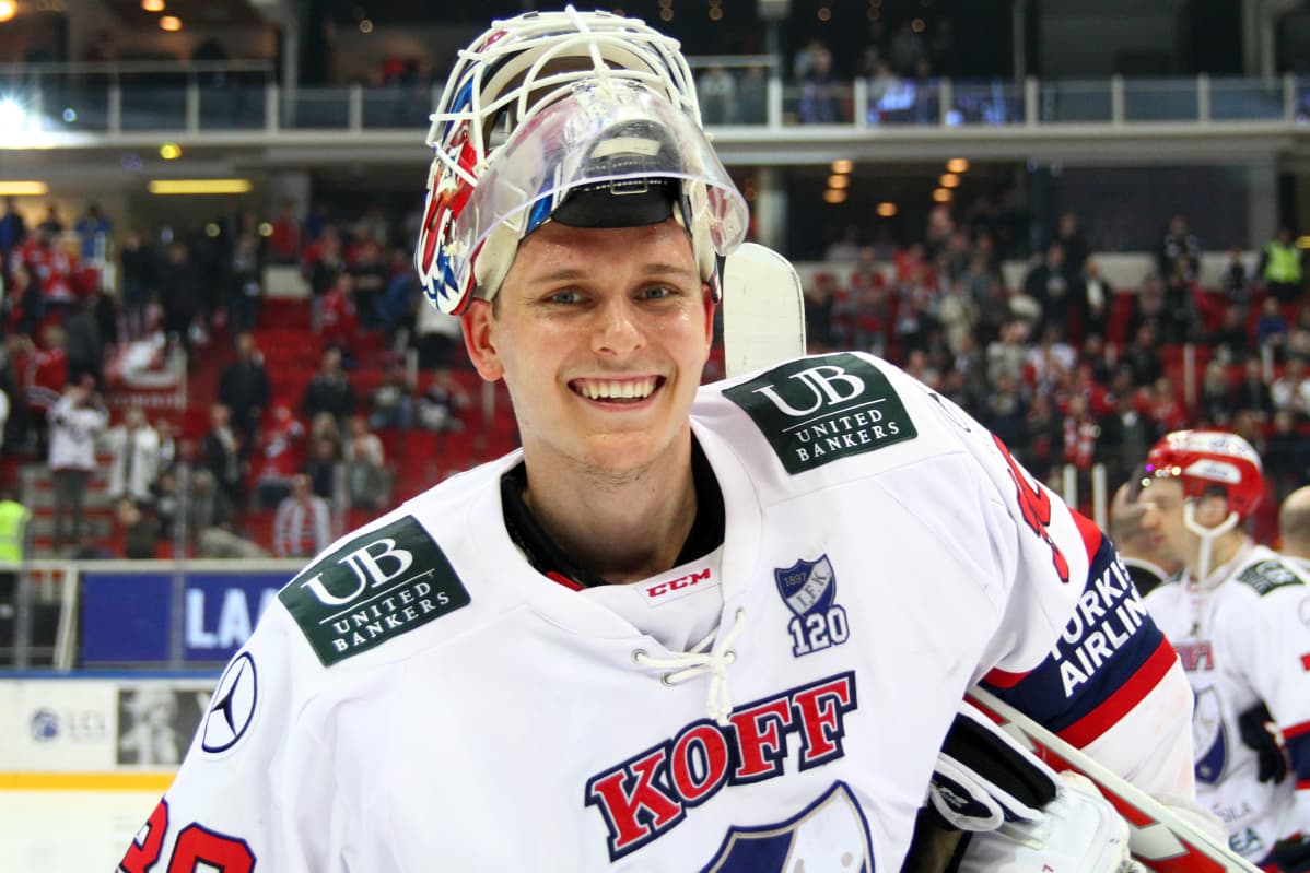 Kevin Lankinen saavutti SM-pronssia HIFK:ssa keväällä 2018.
