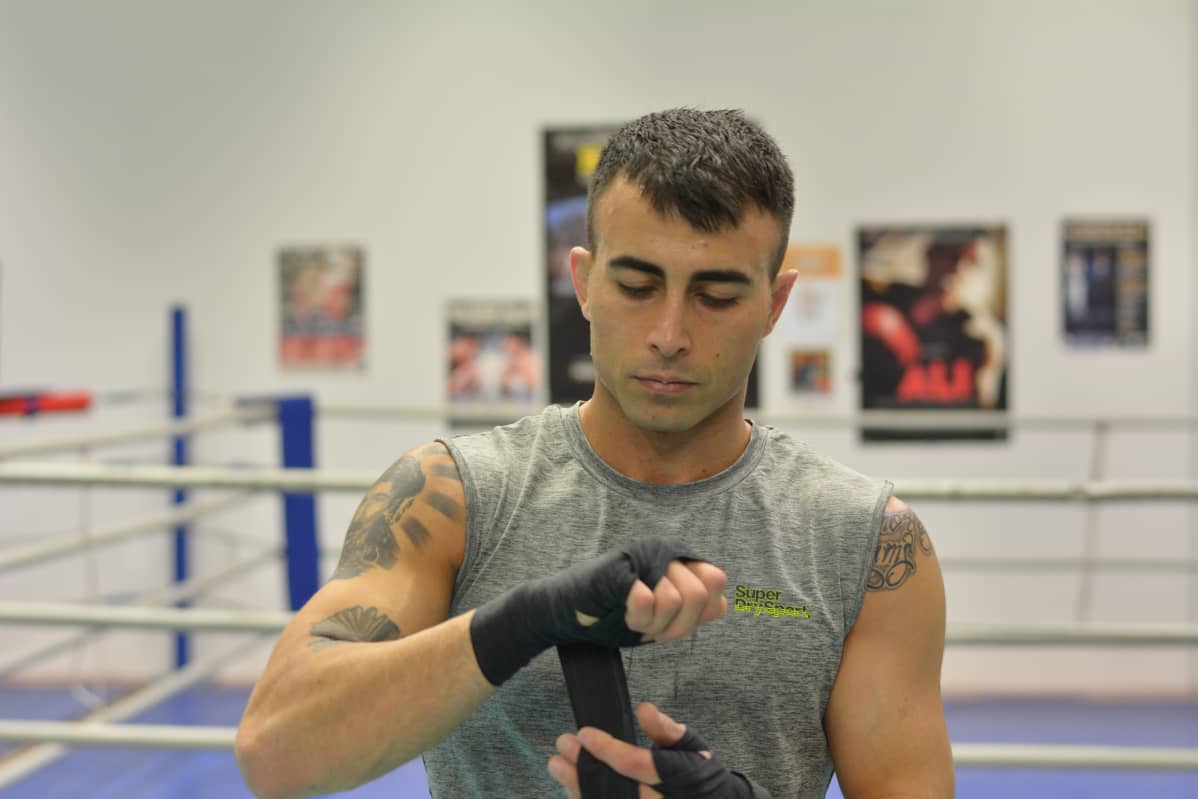 Makwan Amirkhanin mukaan nopea nousu julkisuuteen johti täydelliseen elämänmuutokseen.