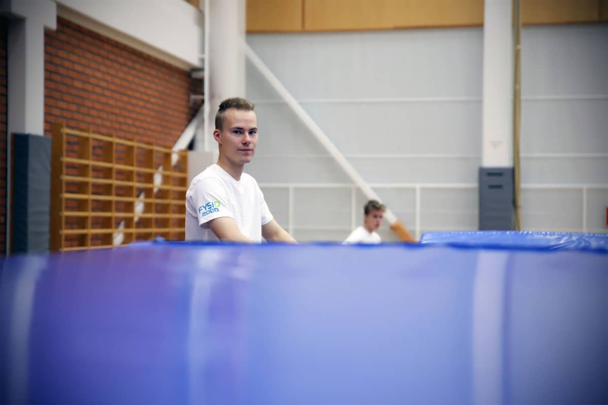 Antti Tuuri kiinnostui lajista lehti-ilmoituksen perusteella jo 6-vuotiaana.