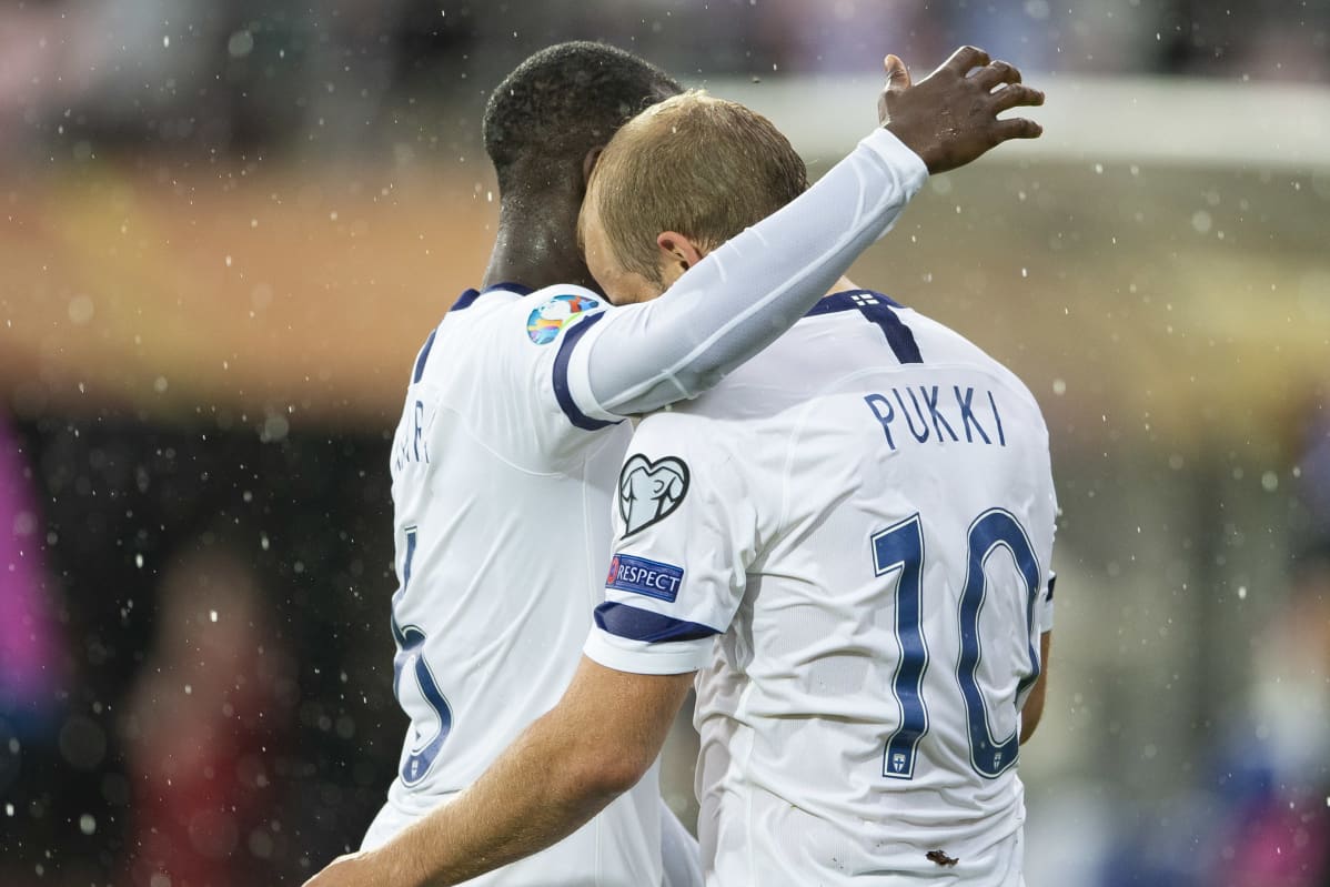 Glen Kamara Teemu Pukki