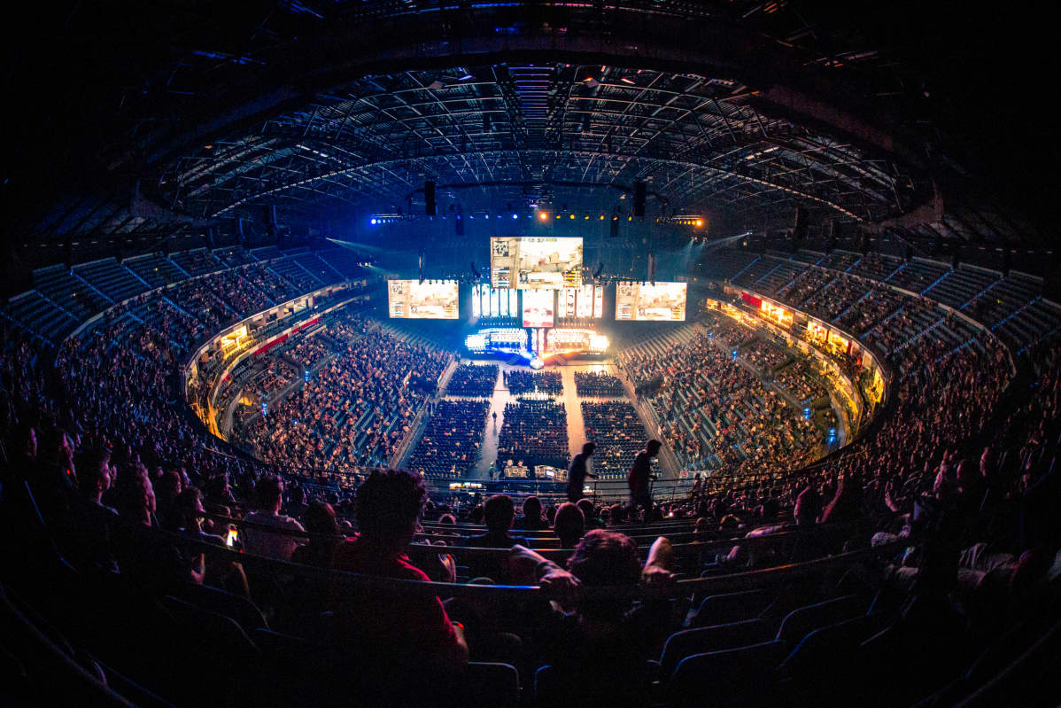 Lanxess Arena