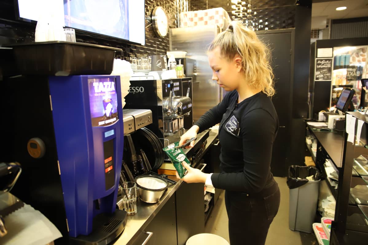 Pienessäkin kahviossa syntyy kahvijätettä, jopa 40 litraa päivässä.
