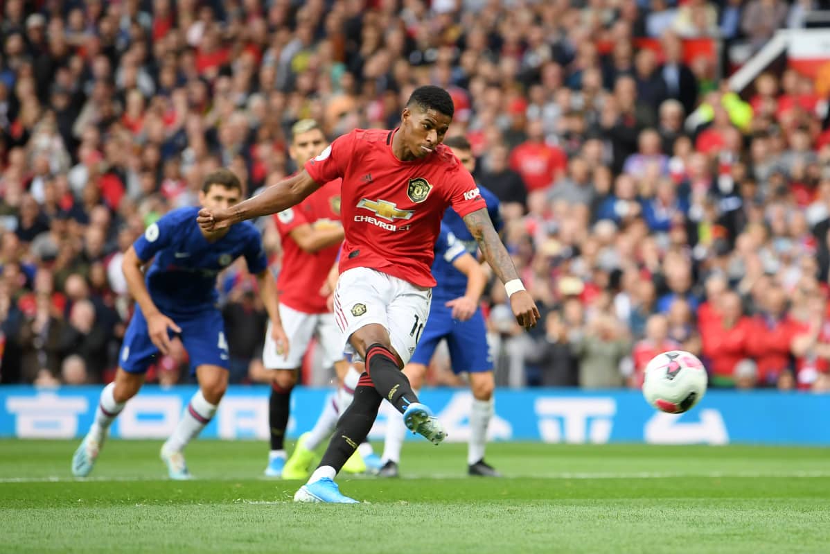 Marcus Rashford upotti rankkarin Chelsean verkkoon Valioliigan avauskierroksella 2019.