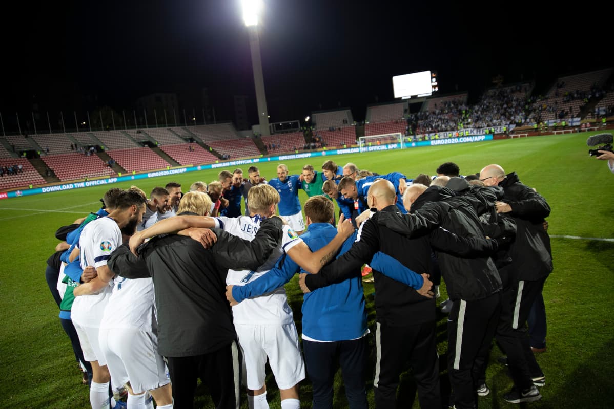 Huuhkajat Suomi Kreikka Pohjoiskaarre