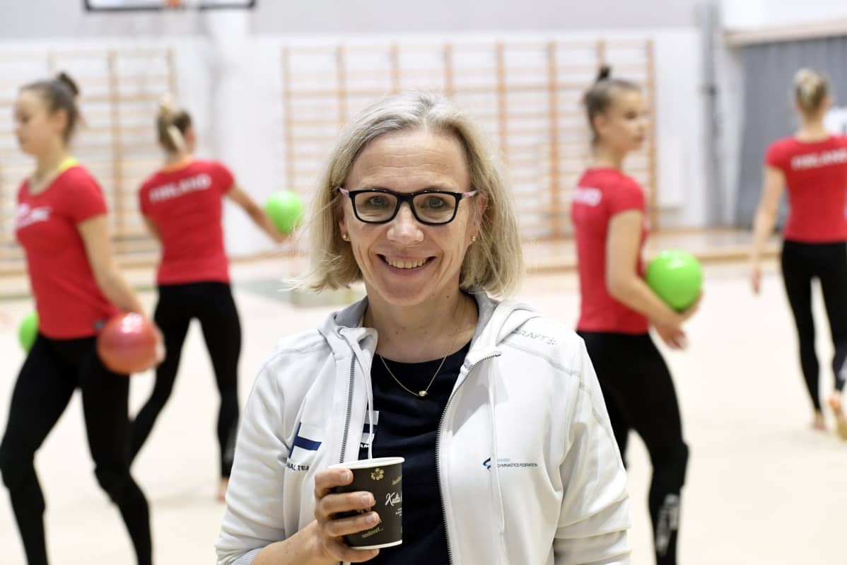 Rytmisen voimistelun valmentaja Laura Ahonen. 10.9.2019