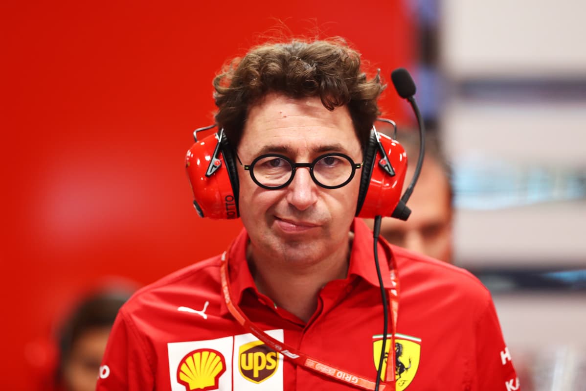 Mattia Binotto lähikuvassa.