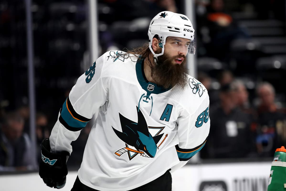 Brent Burns lähikuvassa.