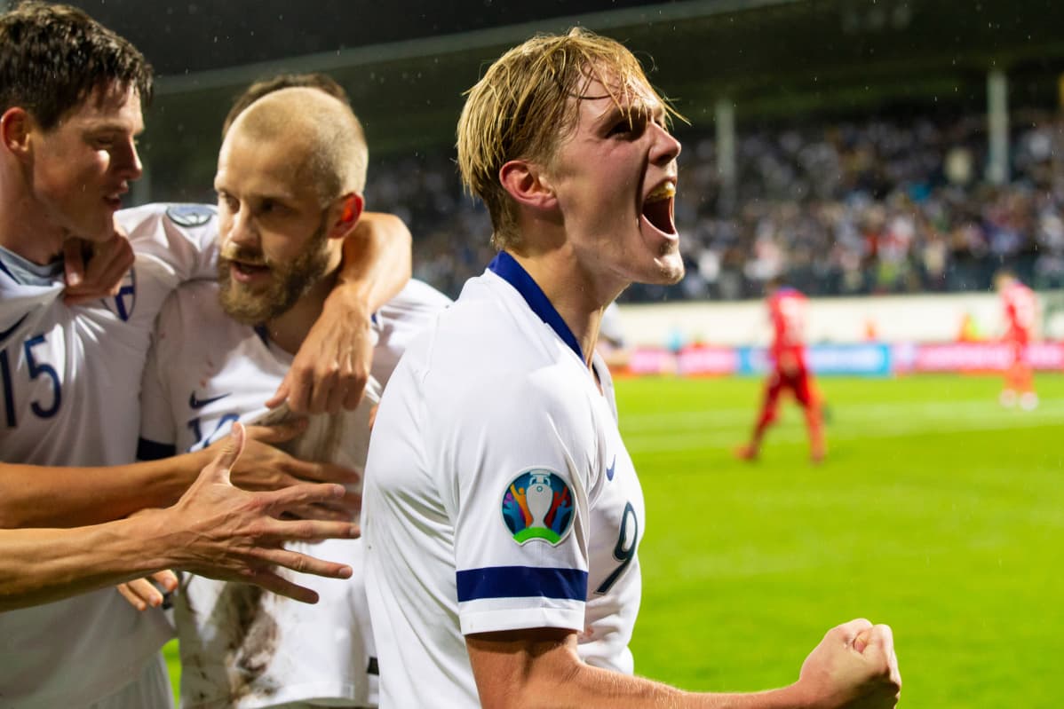 Fredrik Jensen onnistui maajoukkuepaidassa Armeniaa vastaan.