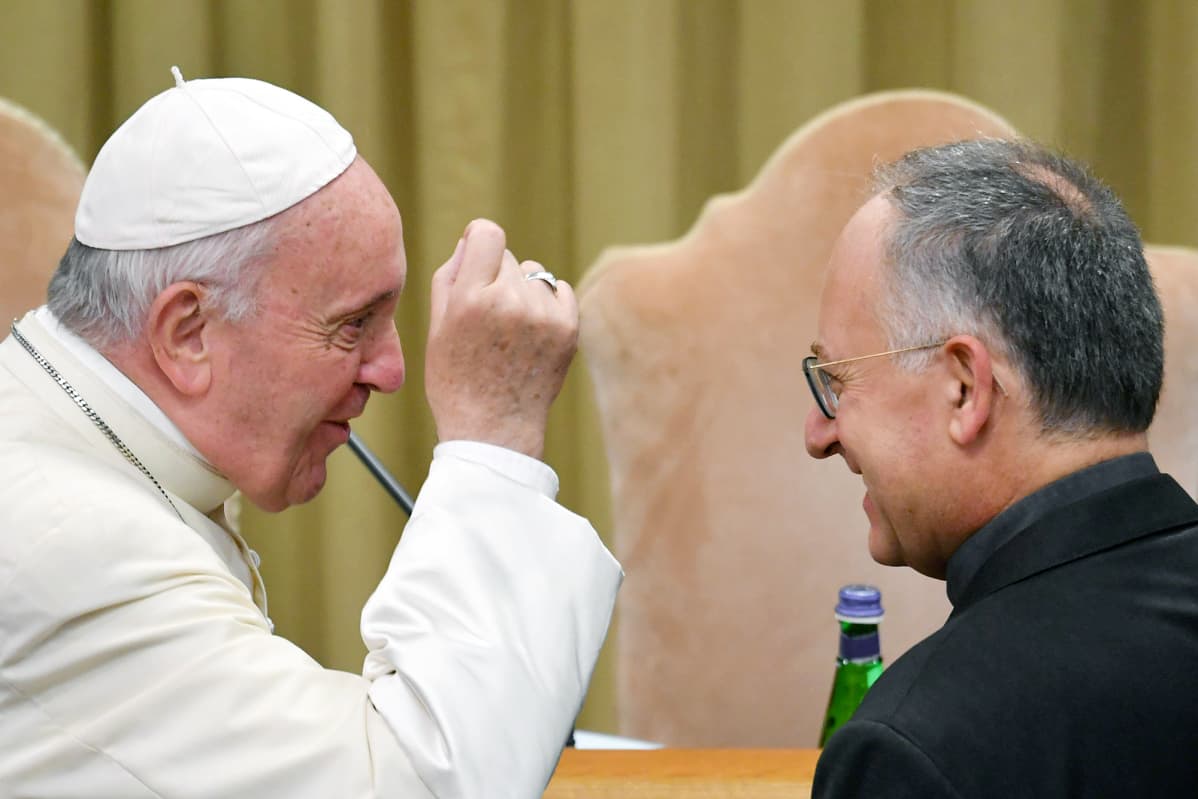 Paavi Franciscus ja Antonio Spadaro
