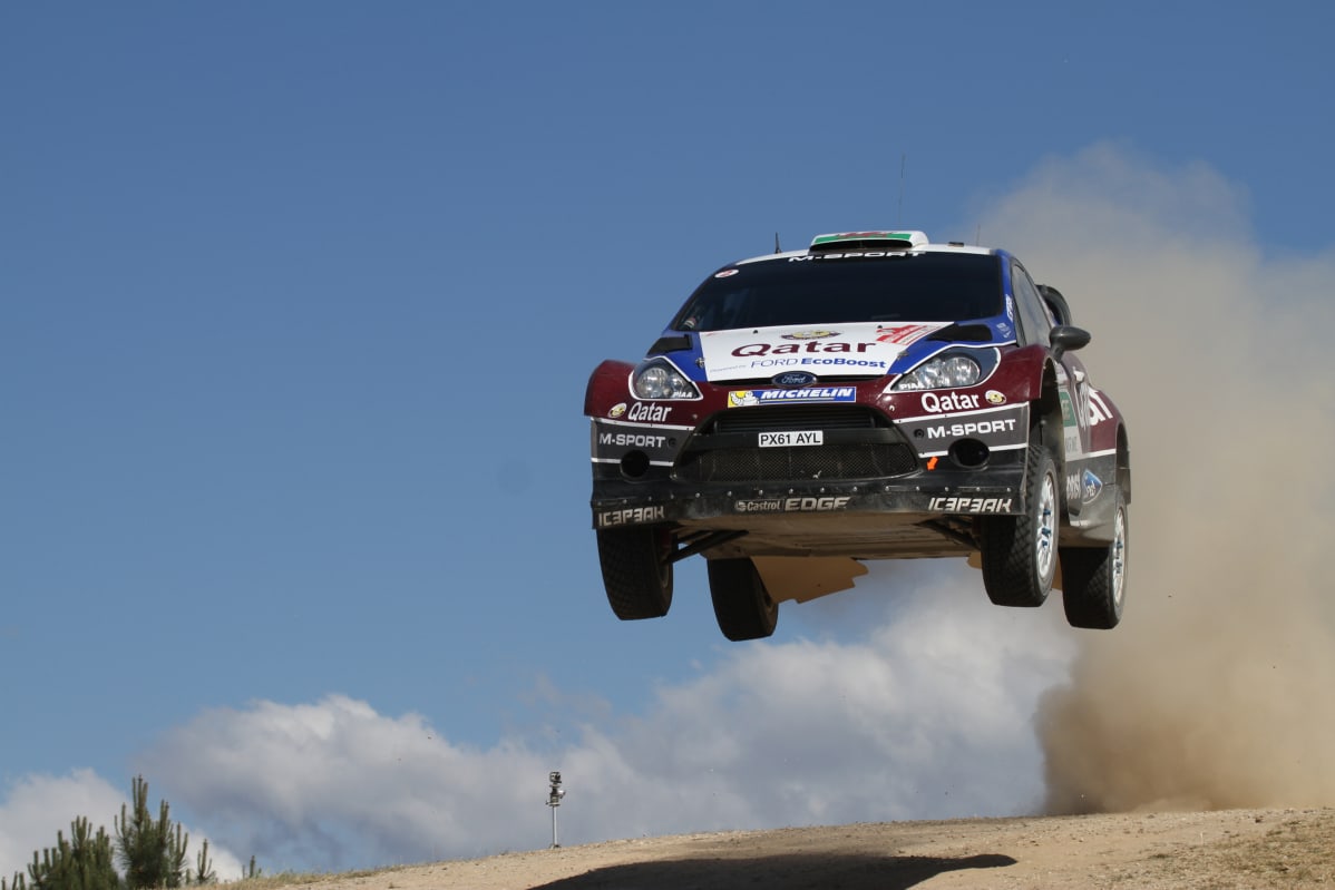 Elfyn Evans ajoi kuudenneksi uransa ensimmäisessä WRC-rallissa Sardiniassa 2013.