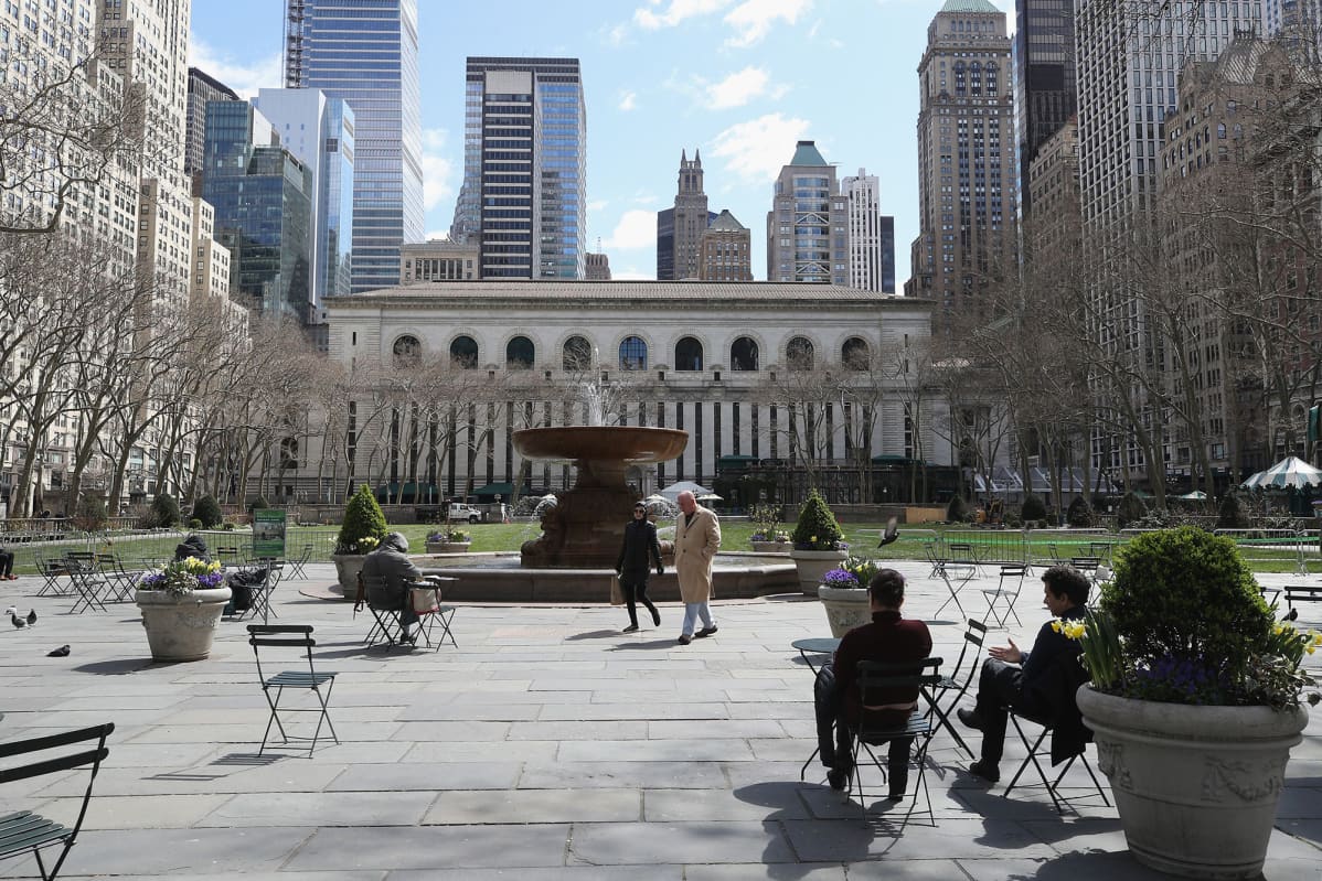 Kuvassa on New Yorkin Bryant Park.