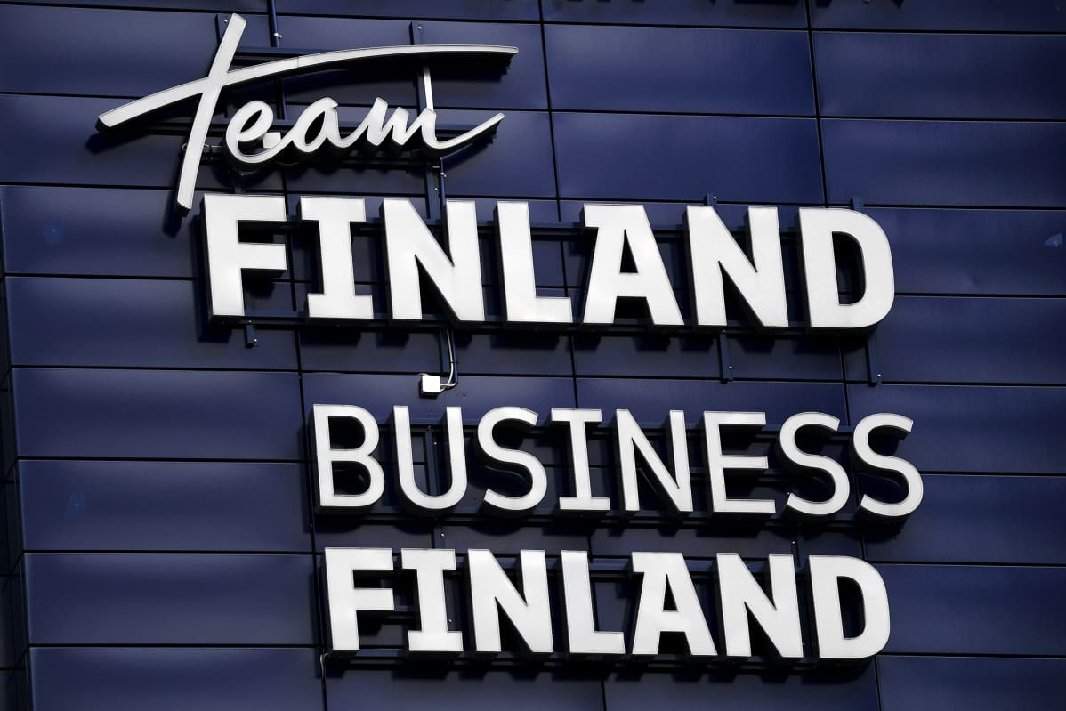 Team Finlandin ja Business Finlandin logot Helsingissä 20. huhtikuuta 2020.