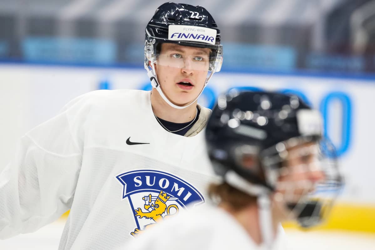 Roni Hirvonen lähikuvassa