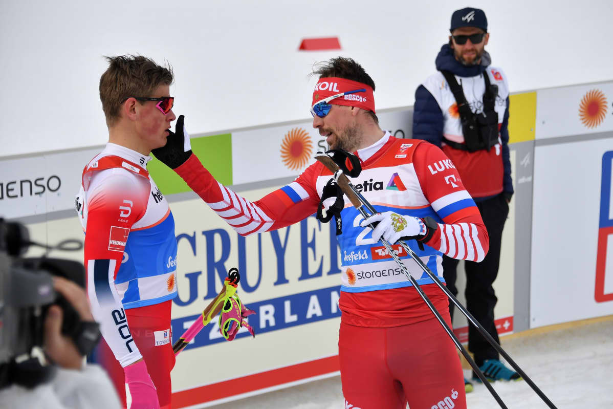 Johannes Hösflot Kläbo ei provosoitunut Seefeldin MM-sprintin välierän jälkeen, kun Sergei Ustjugov kävi kuumana.