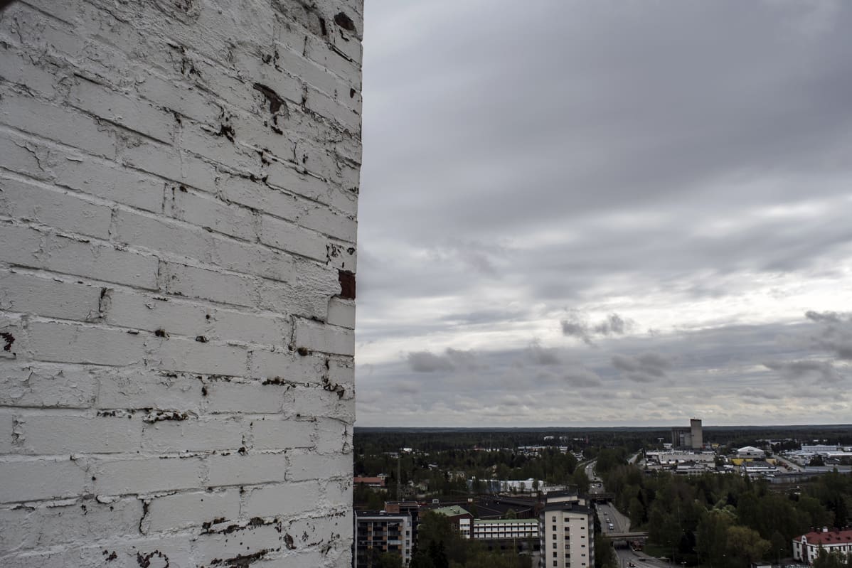 Tätä sivua ei ole vielä työstetty Lakeuden Ristin julkisivuremontissa.