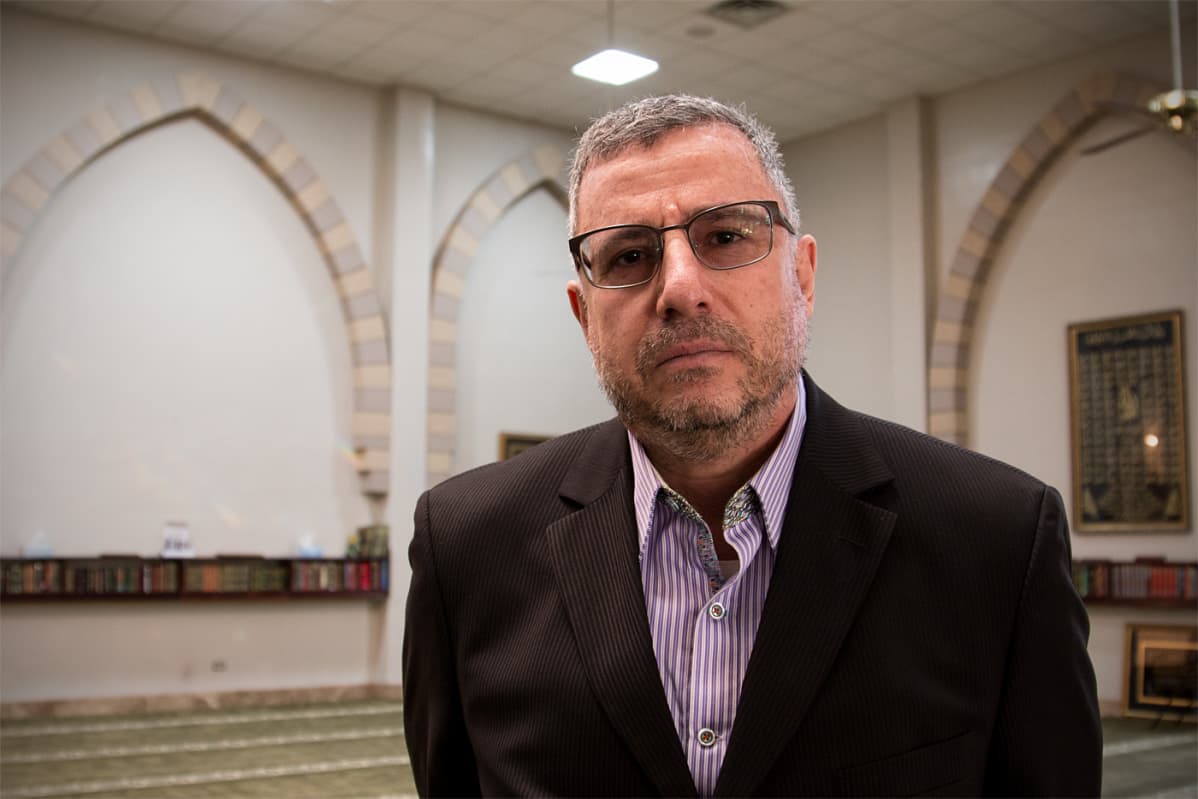 Khaled Hamideh Pohjois-Teksasin islamilaisen järjestön puhemies.