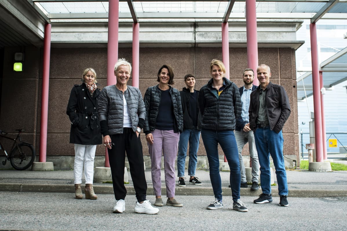 Ylen ulkomaankirjeenvaihtajat yhteiskuvassa kesällä 2019