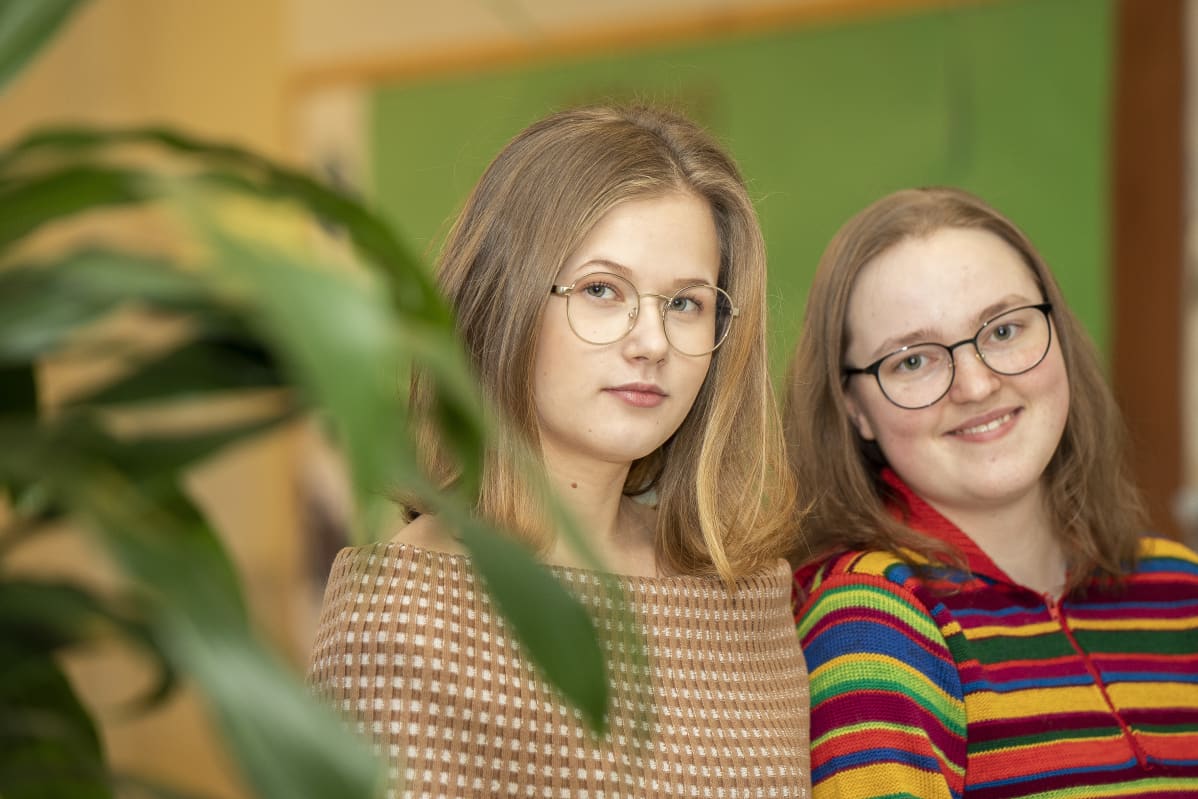Saara Sojolin ja Saini Koivuniemi