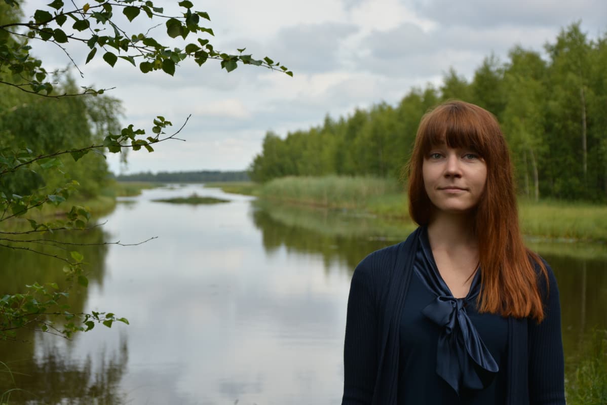 Evijärven kunnostuksen hanketyöntekijä Elsi Övermark.