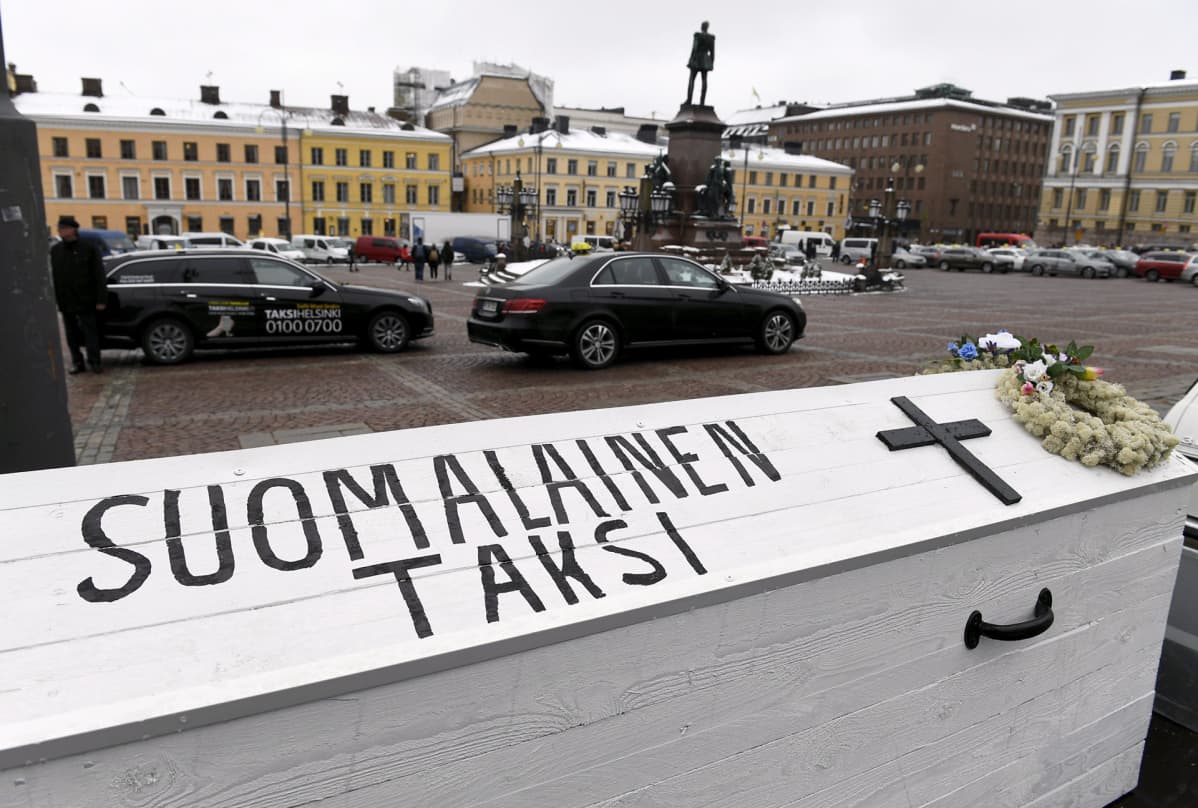 Taksinkuljettajien mielenosoitus