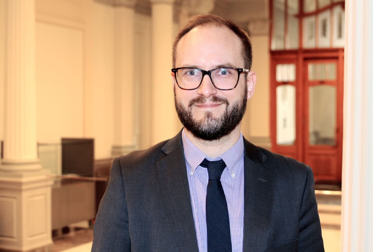 Suomen Pankin vanhempi ekonomisti Kimmo Koskinen.
