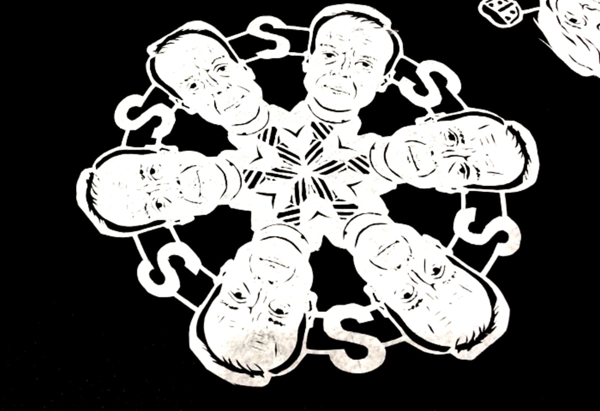 Silkkipaperiin leikattu Perussuomalaisten puheenjohtaja Jussi Halla-aho.