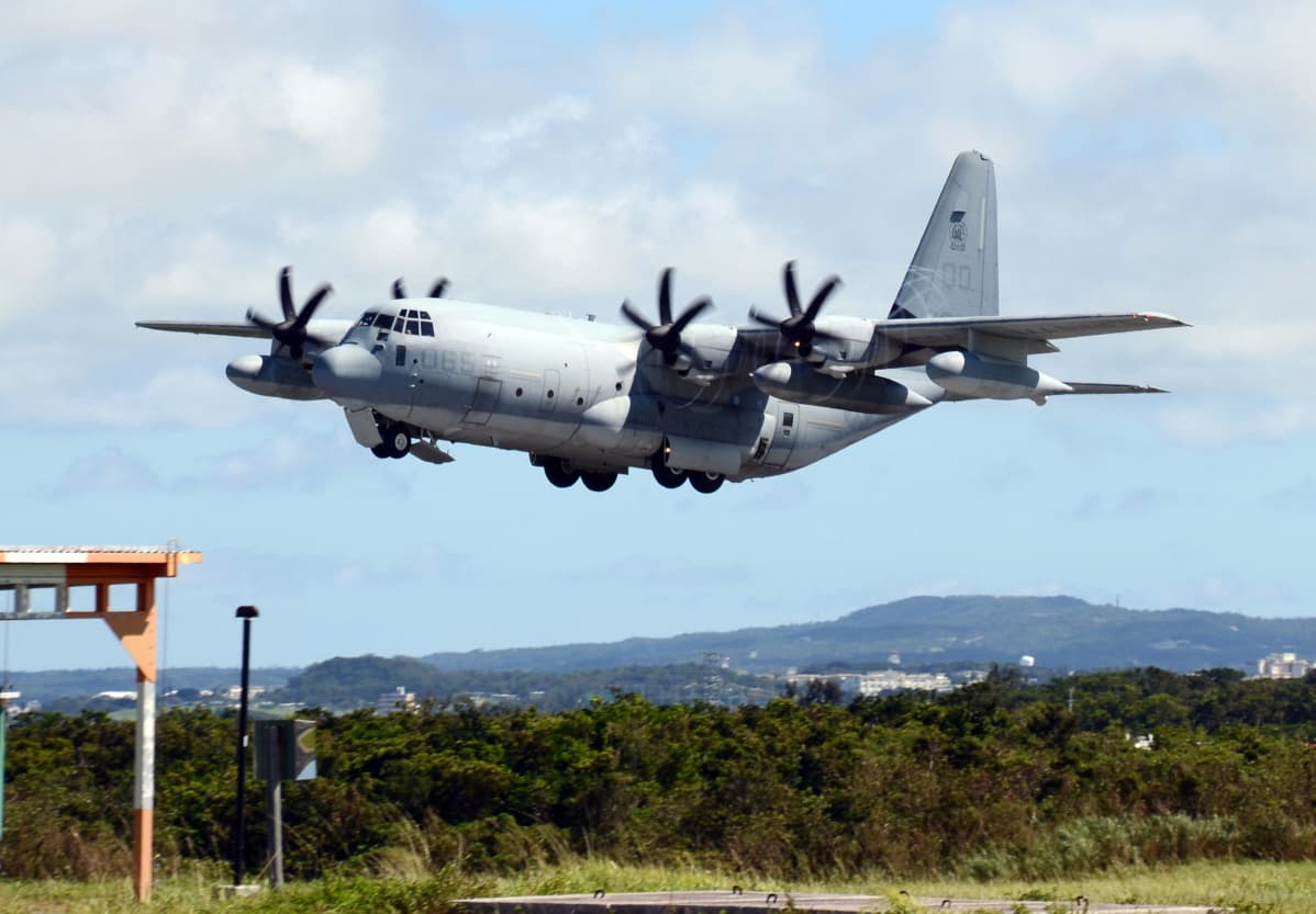 Kuljetuskone KC-130