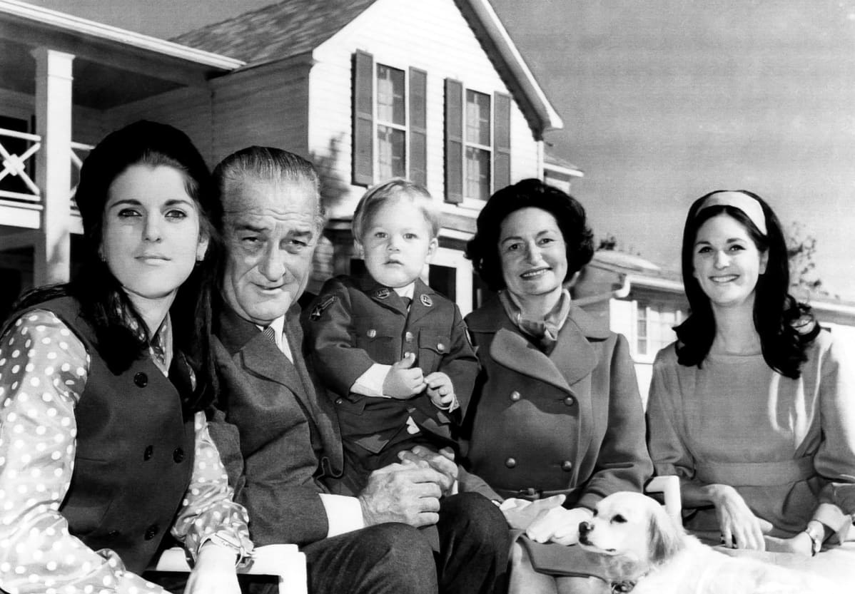 Lyndon B. Johnson perheineen LBJ Ranchissa 1968.
