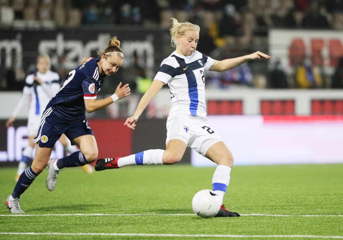 Eveliina Summanen