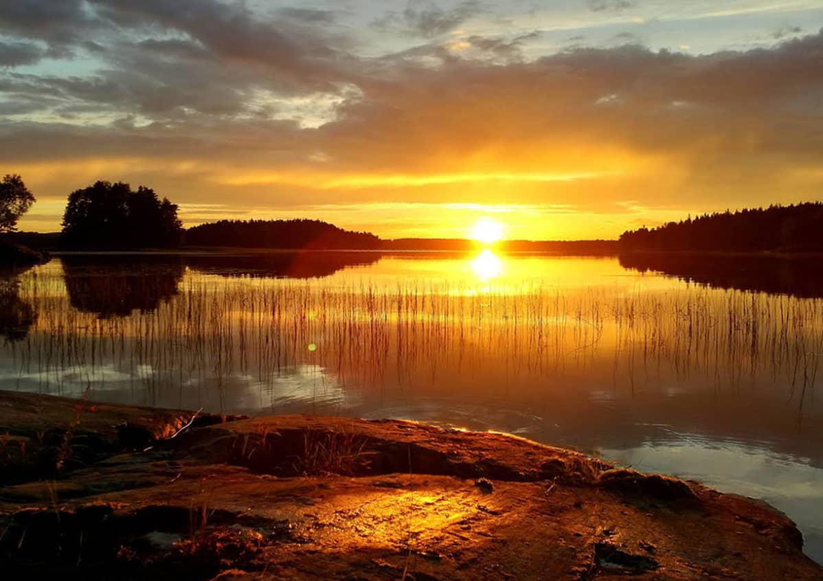 Auringonlasku Näsijärvellä