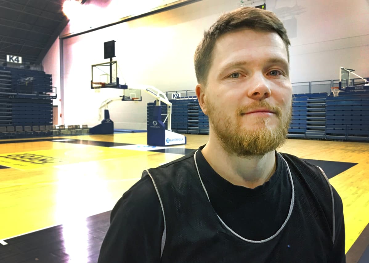 Roope Suonio on Lahti Basketballin toiminnanjohtaja.