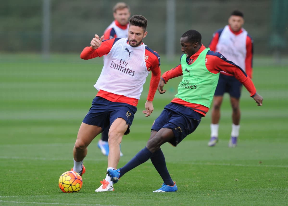 Glen Kamara Olivier Giroud