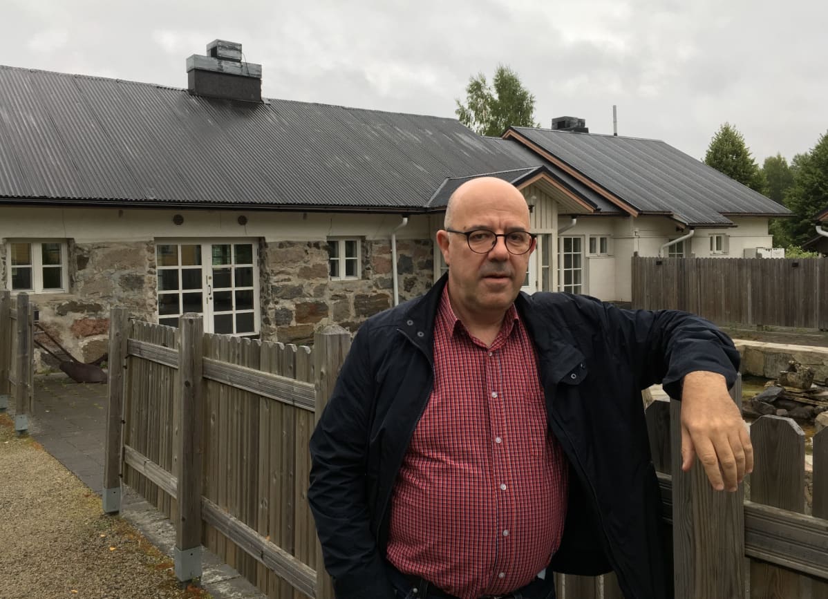 Harri Pasanen on toiminut AKT:n omistajan Mannilanniemi Oy:n toimitusjohtajana.